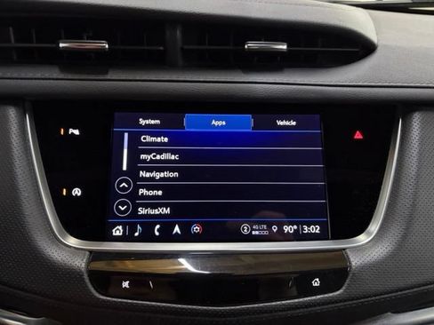 Used 2024 Cadillac XT5 Premium Luxury w/ LPO, Floor Liner Package AWD/4WD image 65
