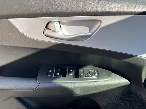 Used 2024 Kia Forte LXS image 21