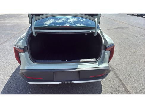 Used 2025 Kia K4 FWD image 34