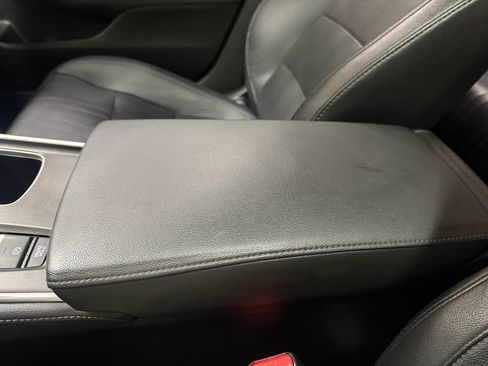 Used 2020 Honda Accord EX-L image 39