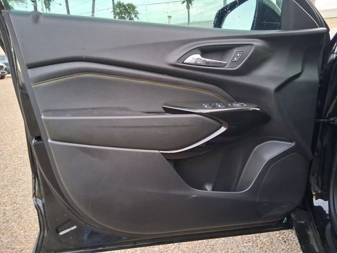 Used 2024 Chevrolet Trax ACTIV image 12