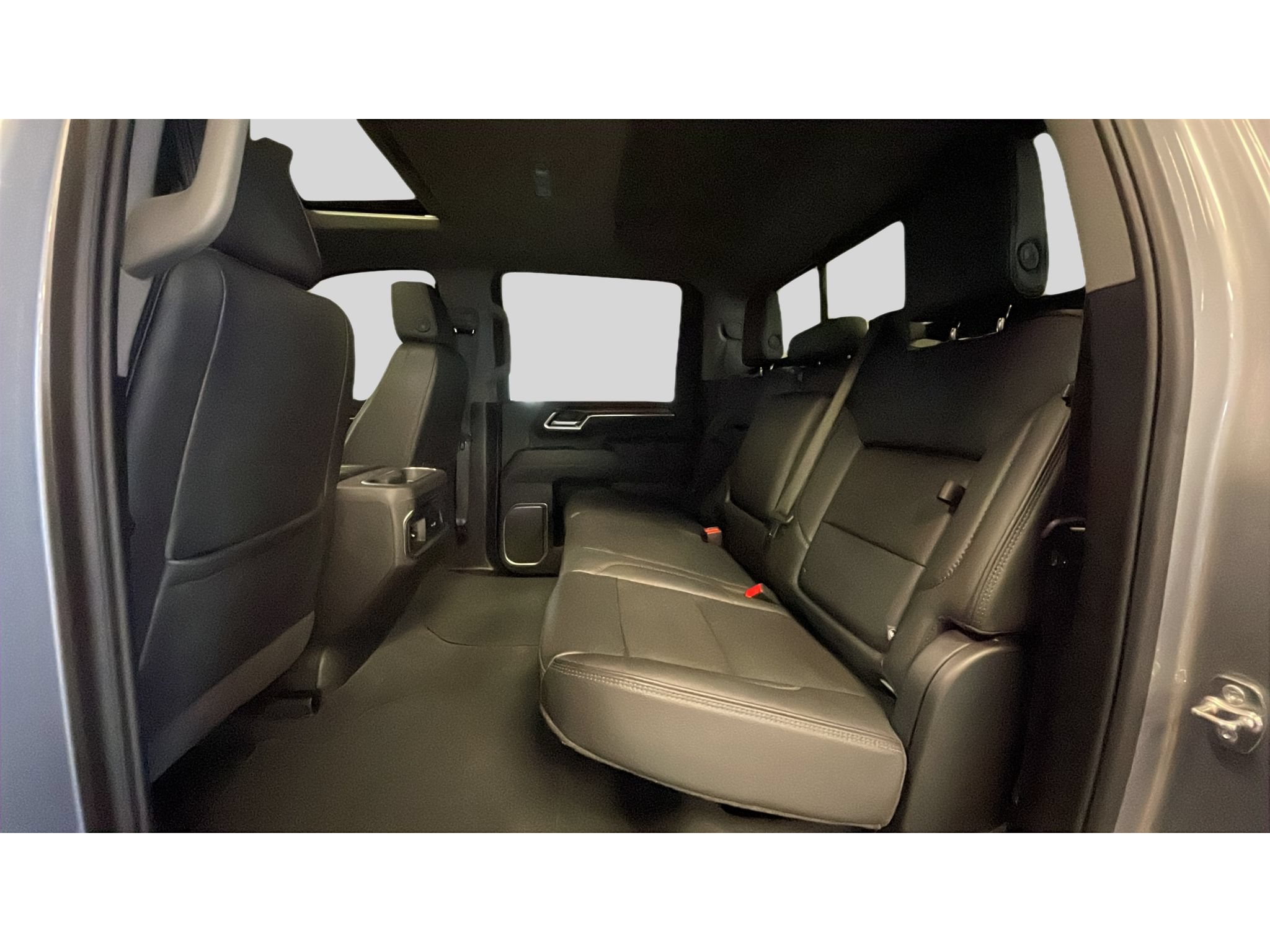 Used 2025 GMC Sierra 2500 Denali w/ Denali Reserve Package AWD/4WD image 15
