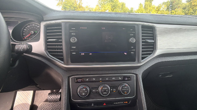 Used 2019 Volkswagen Atlas SE w/ Towing Package AWD/4WD image 19
