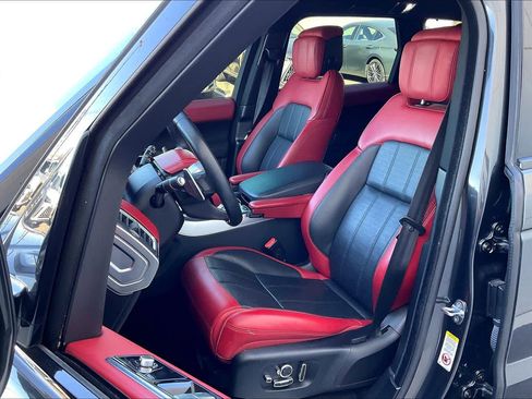 Used 2019 Land Rover Range Rover Sport HSE Dynamic image 8