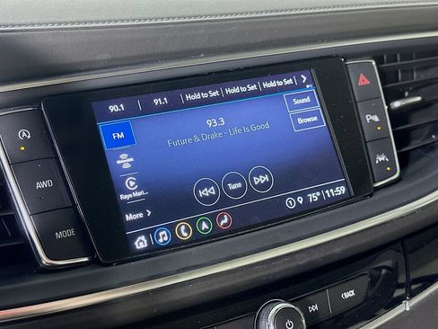 Used 2023 Buick Enclave Avenir w/ Avenir Technology Package AWD/4WD image 30