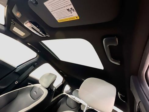 New 2025 Kia K4 GT-Line w/ GT-Line Premium Package image 23