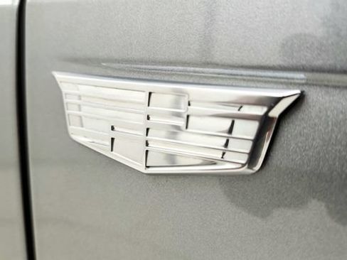 Used 2024 Cadillac Lyriq Sport AWD/4WD image 31