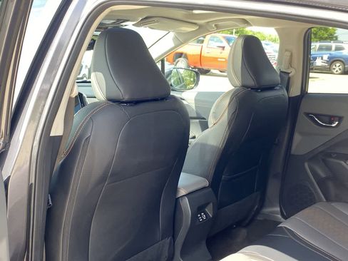 Certified 2025 Subaru Crosstrek 2.5i Limited w/ Popular Package #4A image 17
