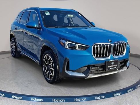 Certified 2025 BMW X1 xDrive28i w/ Convenience Package image 3