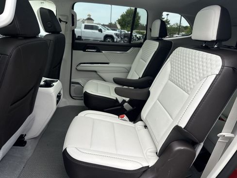 New 2026 GMC Acadia Denali w/ Super Cruise Package FWD image 20