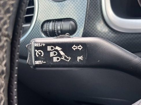 Used 2013 Volkswagen Beetle 2.0T image 18