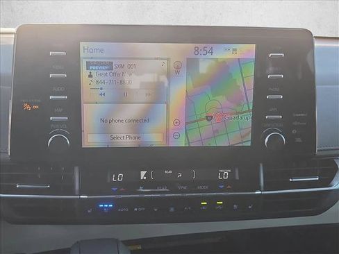 Used 2023 Toyota Sienna Platinum FWD image 20