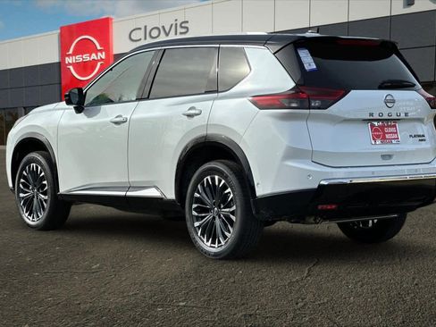 New 2026 Nissan Rogue Platinum image 7