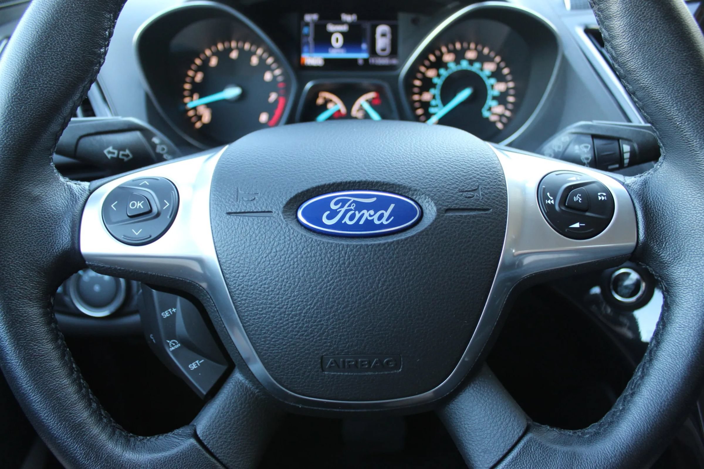 Used 2015 Ford Escape Titanium AWD/4WD image 14
