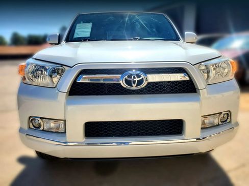 Used 2012 Toyota 4Runner SR5 w/ Premium Pkg AWD/4WD image 18