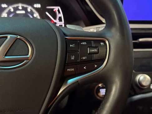 Used 2024 Lexus ES 250 w/ Premium Package AWD/4WD image 19