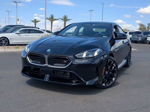 Used 2025 BMW M235i xDrive AWD/4WD image 3