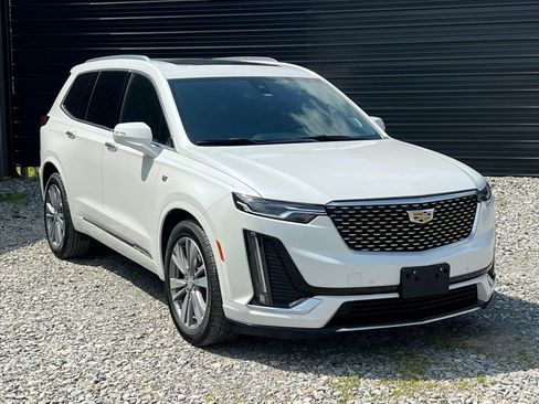 Used 2020 Cadillac XT6 Premium Luxury FWD image 7
