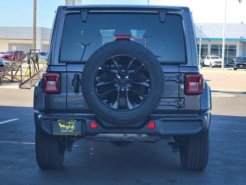 Certified 2025 Jeep Wrangler Unlimited Sahara w/ Safety Group AWD/4WD image 5