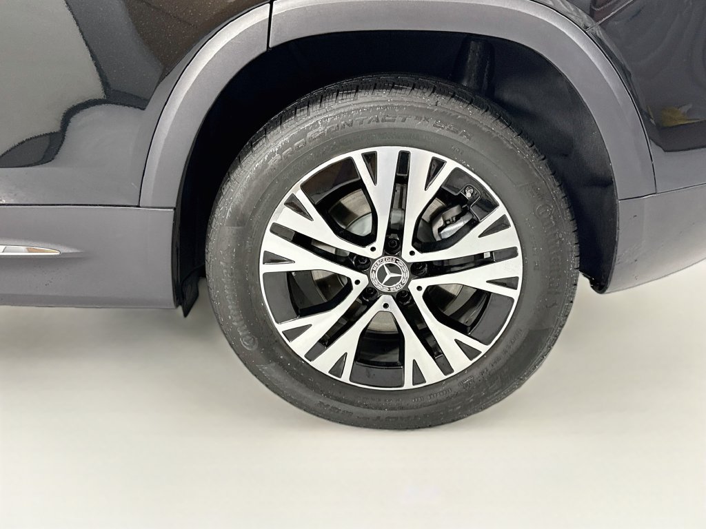 Used 2026 Mercedes-Benz GLB 250 image 31