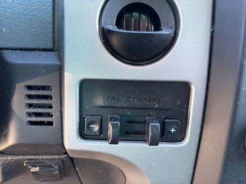 Used 2013 Ford F150 XLT w/ Luxury Equipment Group image 8