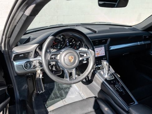 Used 2019 Porsche 911 Carrera image 20