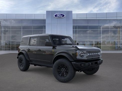 New 2026 Ford Bronco Badlands w/ Sasquatch Package AWD/4WD image 39