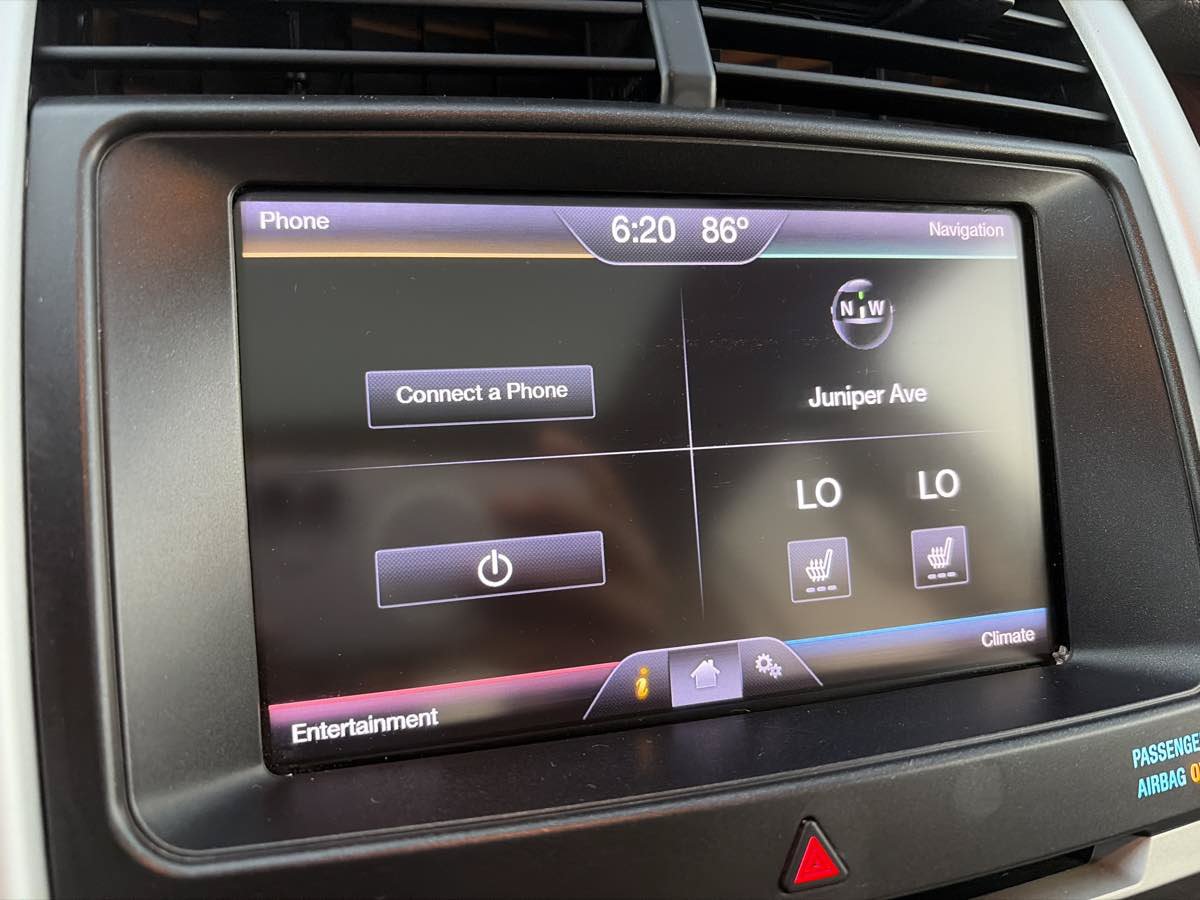 Used 2013 Ford Edge Limited FWD image 39
