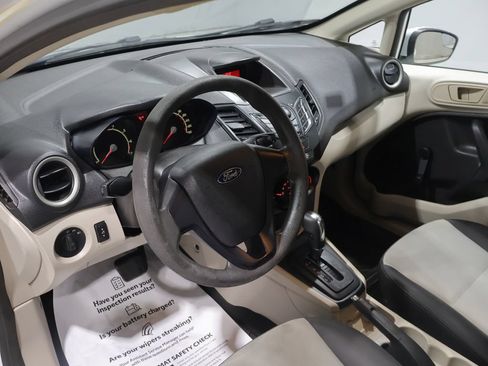 Used 2012 Ford Fiesta S FWD image 14