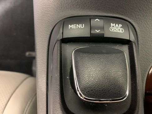 Used 2010 Lexus RX 450h AWD image 31