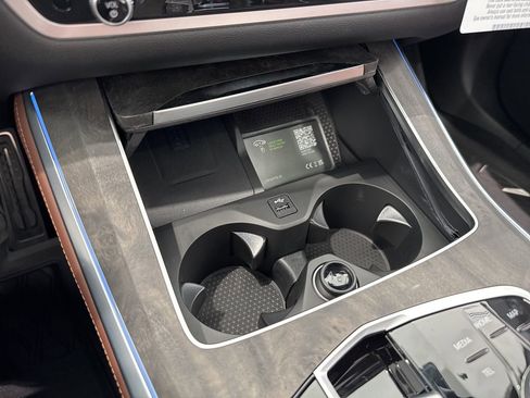 New 2026 BMW X5 xDrive50e w/ M Sport Package image 30