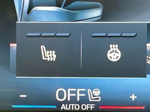 Used 2025 BMW X2 xDrive28i w/ Convenience Package AWD/4WD image 17