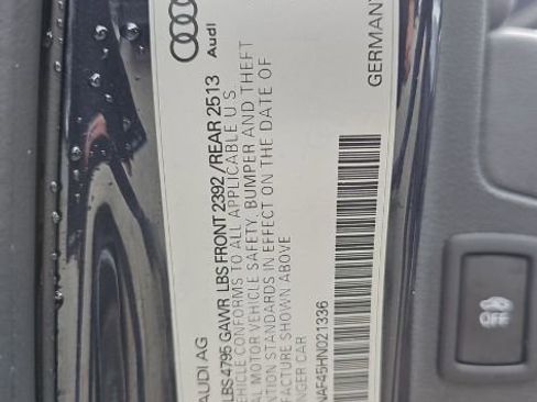 Used 2017 Audi A4 2.0T Prestige w/ Prestige Package AWD/4WD image 19