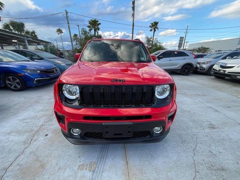 Used 2020 Jeep Renegade Altitude w/ Cold Weather Group FWD image 1