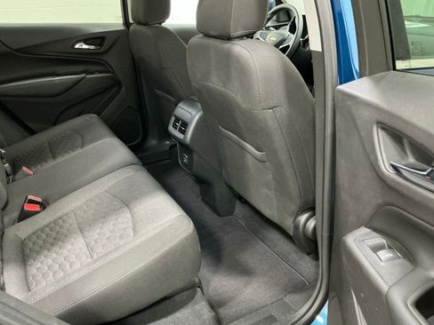 Used 2020 Chevrolet Equinox LT image 25
