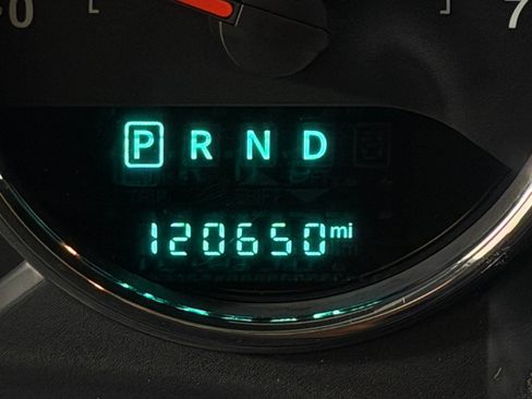 Used 2016 Jeep Wrangler Sahara w/ Connectivity Group AWD/4WD image 22