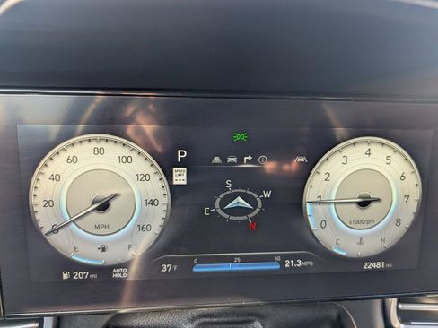 Used 2025 Hyundai Elantra SEL image 26