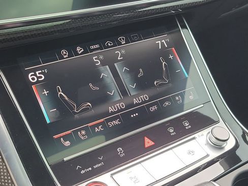 Used 2022 Audi SQ8 Prestige AWD/4WD image 23