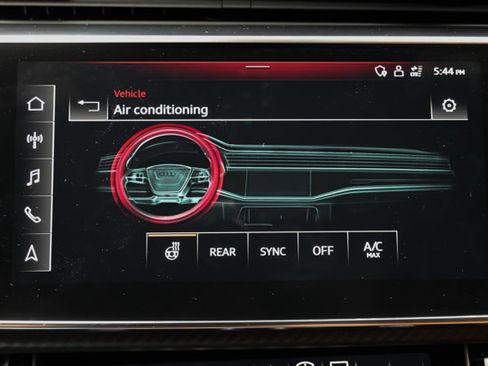 Used 2023 Audi RS Q8 w/ Black Optic Package image 95