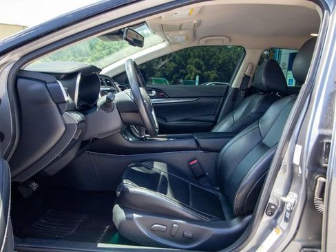 Used 2021 Nissan Maxima 3.5 SV w/ Floor Mat Group FWD image 6