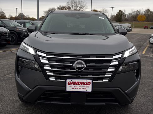 New 2026 Nissan Rogue SV image 3