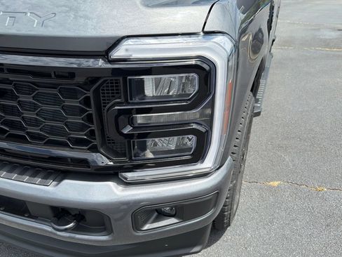 New 2026 Ford F250 XLT w/ XLT Premium Package AWD/4WD image 23