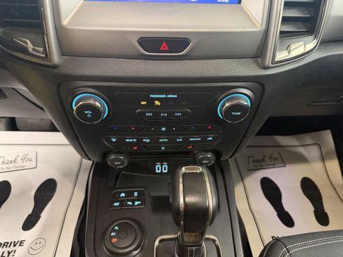 Used 2019 Ford Ranger XLT w/ Equipment Group 302A Luxury AWD/4WD image 19