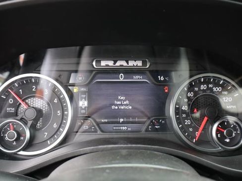 Used 2026 RAM 1500 Big Horn AWD/4WD image 14
