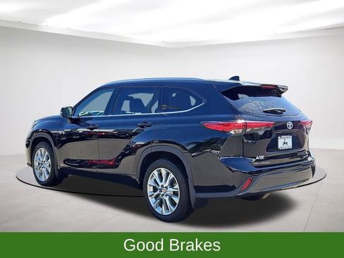 Used 2021 Toyota Highlander Limited AWD/4WD image 5