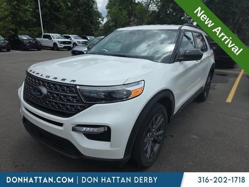 Used 2023 Ford Explorer XLT w/ Equipment Group 202A AWD/4WD image 1