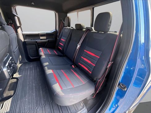Used 2017 Ford F150 XLT w/ Equipment Group 302A Luxury AWD/4WD image 22