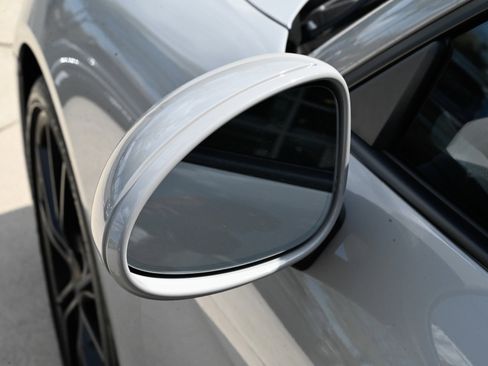 Used 2019 Porsche 718 Cayman S image 14