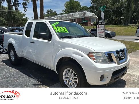 Used 2019 Nissan Frontier SV RWD image 1