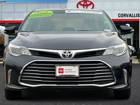Used 2016 Toyota Avalon XLE image 9